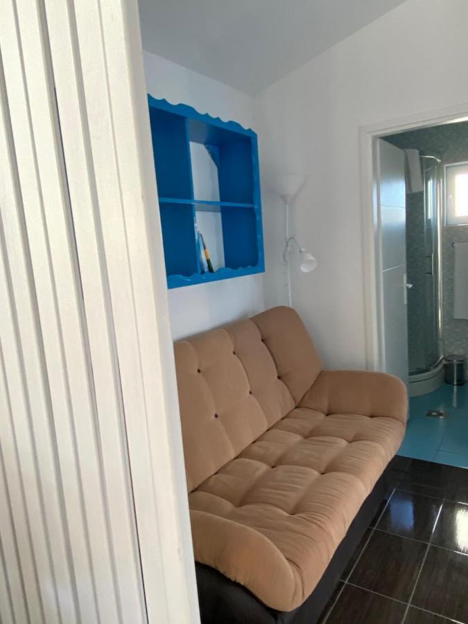 Sara Apartments Baška Voda Extérieur photo