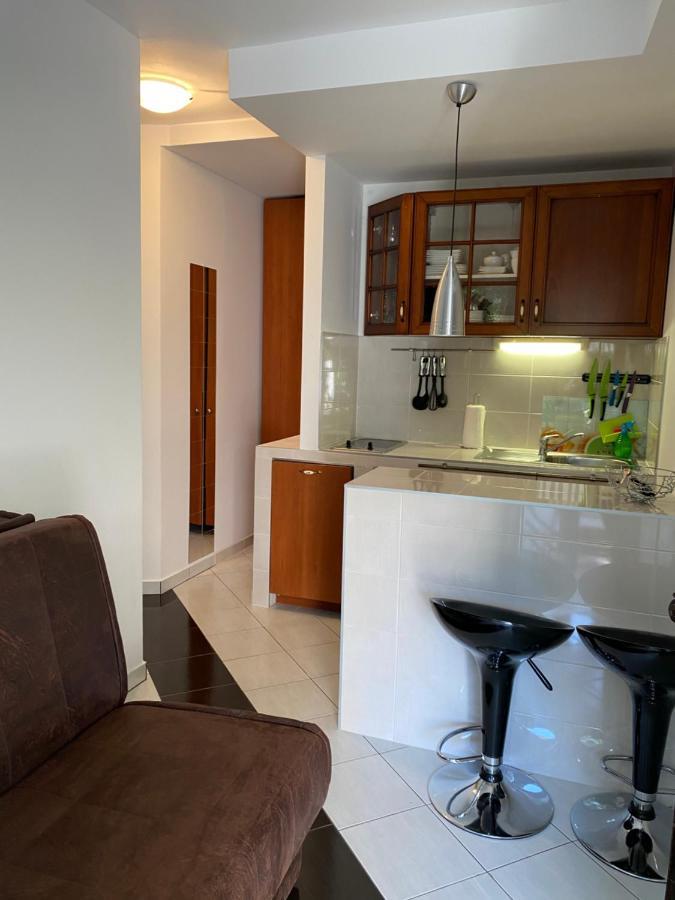 Sara Apartments Baška Voda Extérieur photo